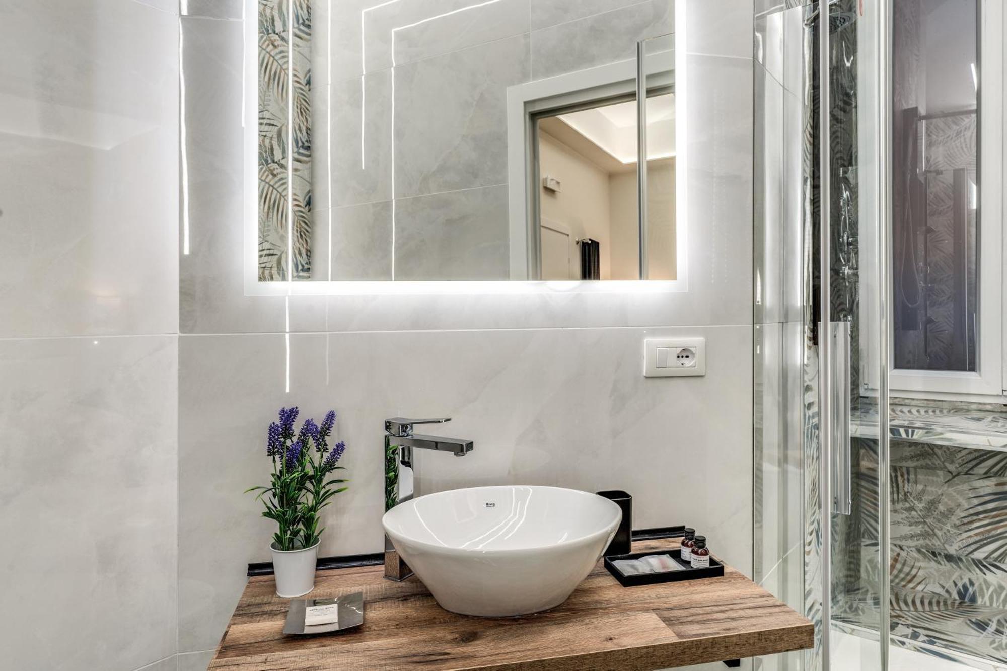 Adriana 5 Luxury Rooms Roma Exterior foto